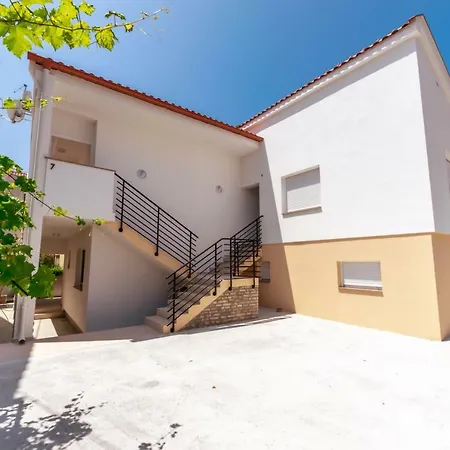 Privat Luka Pensjonat 4*