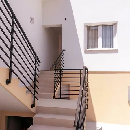 Privat Luka בית הארחה